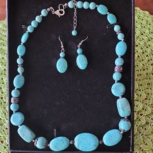 Turquoise Beaded Necklace and Earring Set